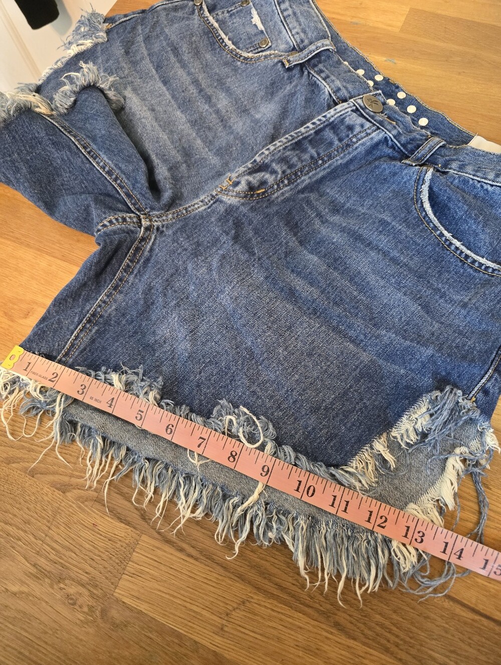 One Teaspoon Pacifica Studded Frankies Long Length Denim Jean Shorts 29 - Picture 15 of 16